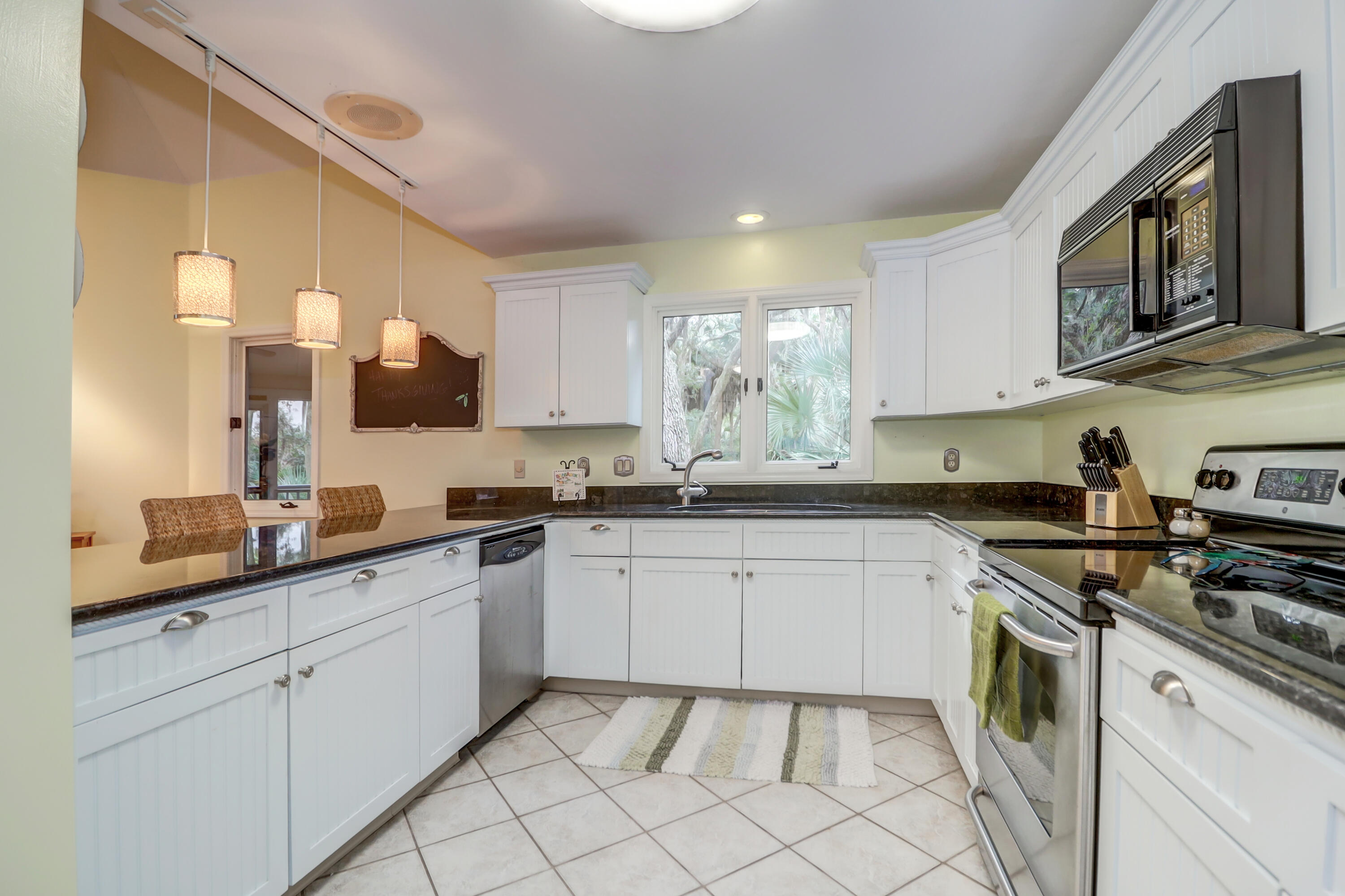 3112 Seabrook Island Road Seabrook Island, SC 29455 - Photo 21 of 49 3112 Seabrook Island Rd (31)