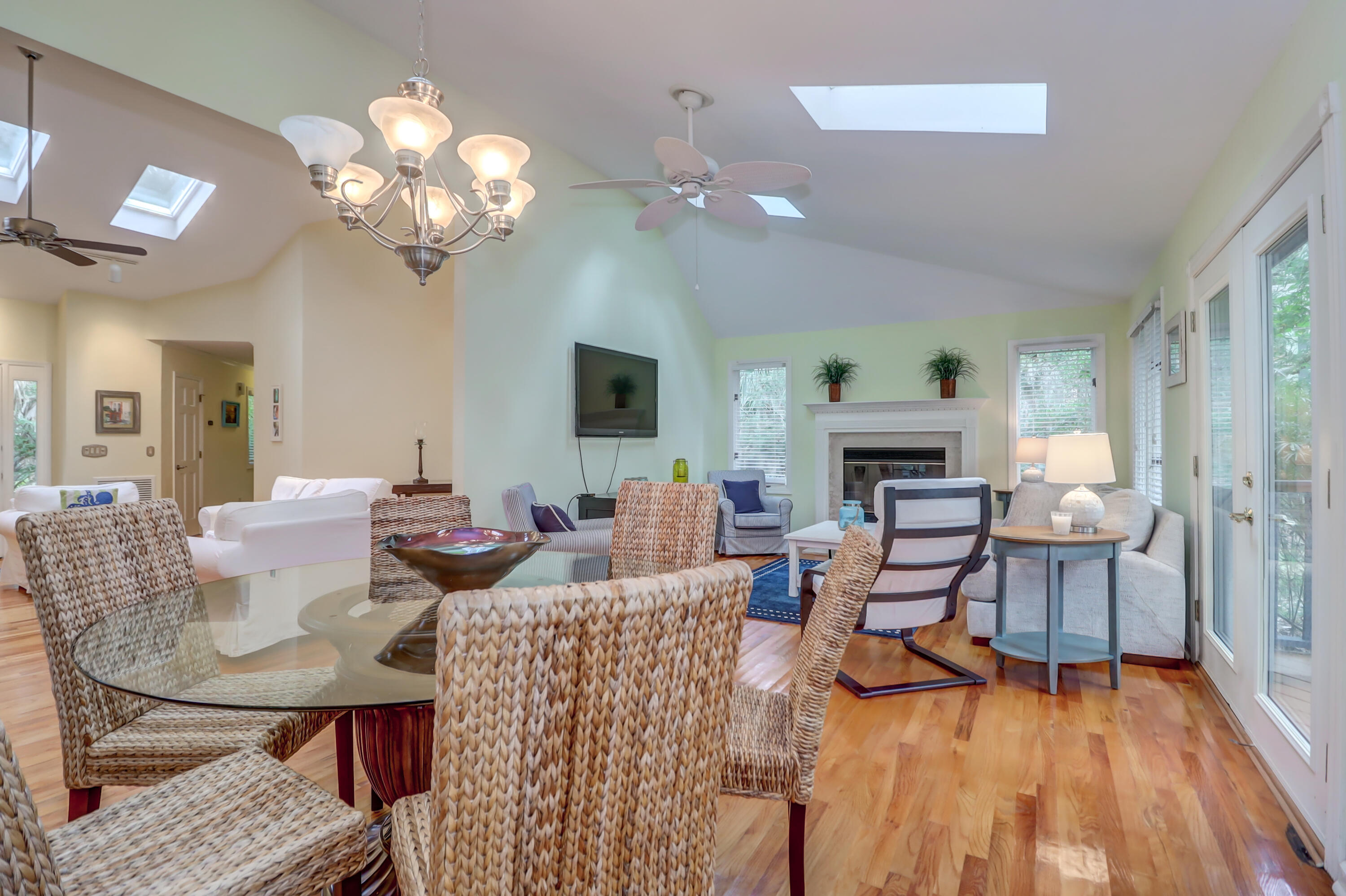 3112 Seabrook Island Road Seabrook Island, SC 29455 - Photo 25 of 49 3112 Seabrook Island Rd (35)