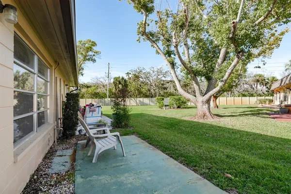 $1,100 | 4229 Stratford Drive, Unit 4229, New Port Richey, FL 34652