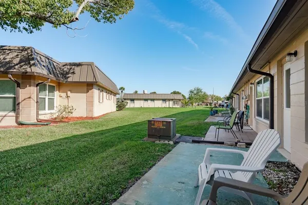 $1,100 | 4229 Stratford Drive, Unit 4229, New Port Richey, FL 34652