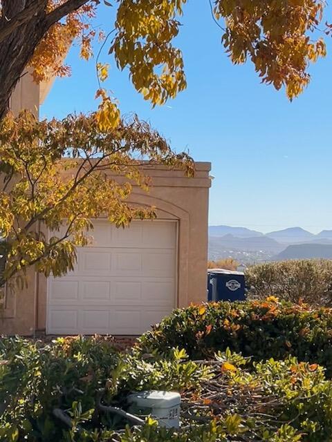 617 West Evans Ridge Circle, Unit 4 Washington, UT 84780 - Photo 15 of 16 Garage
