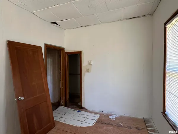 a view of a bathroom