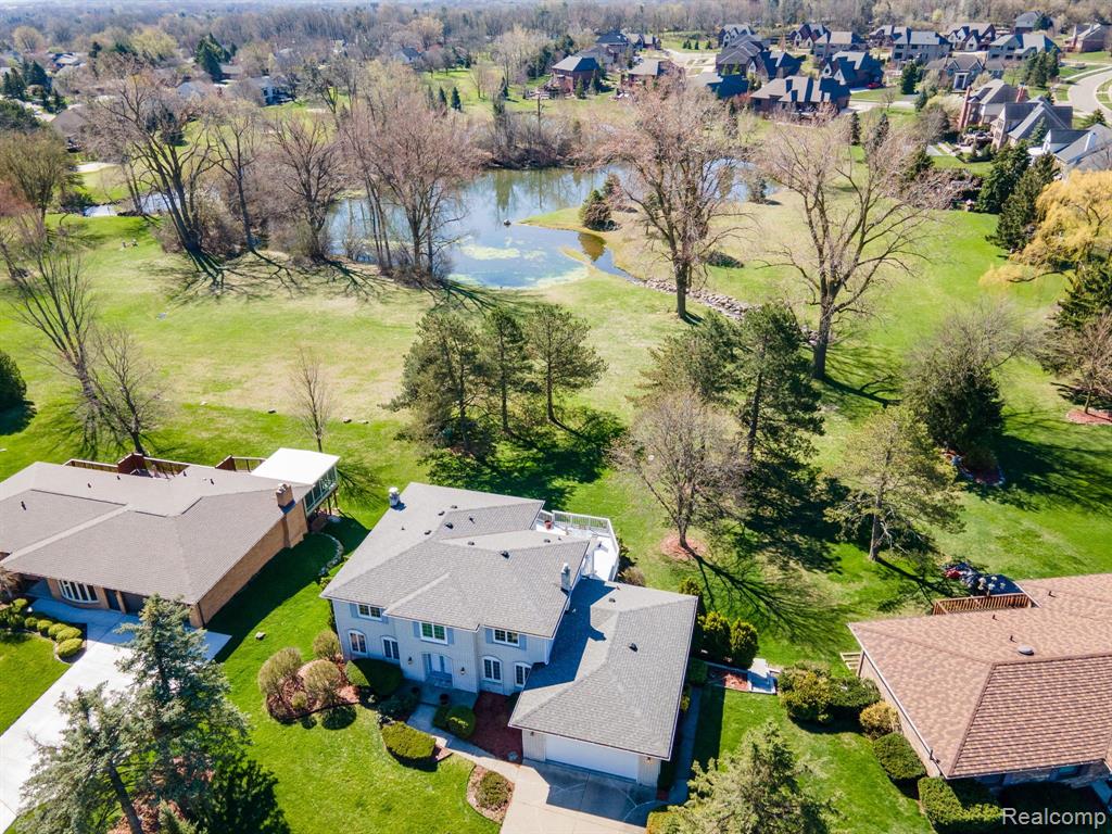 918 Langley Road Rochester Hills, MI 48309 - Photo 40 of 43