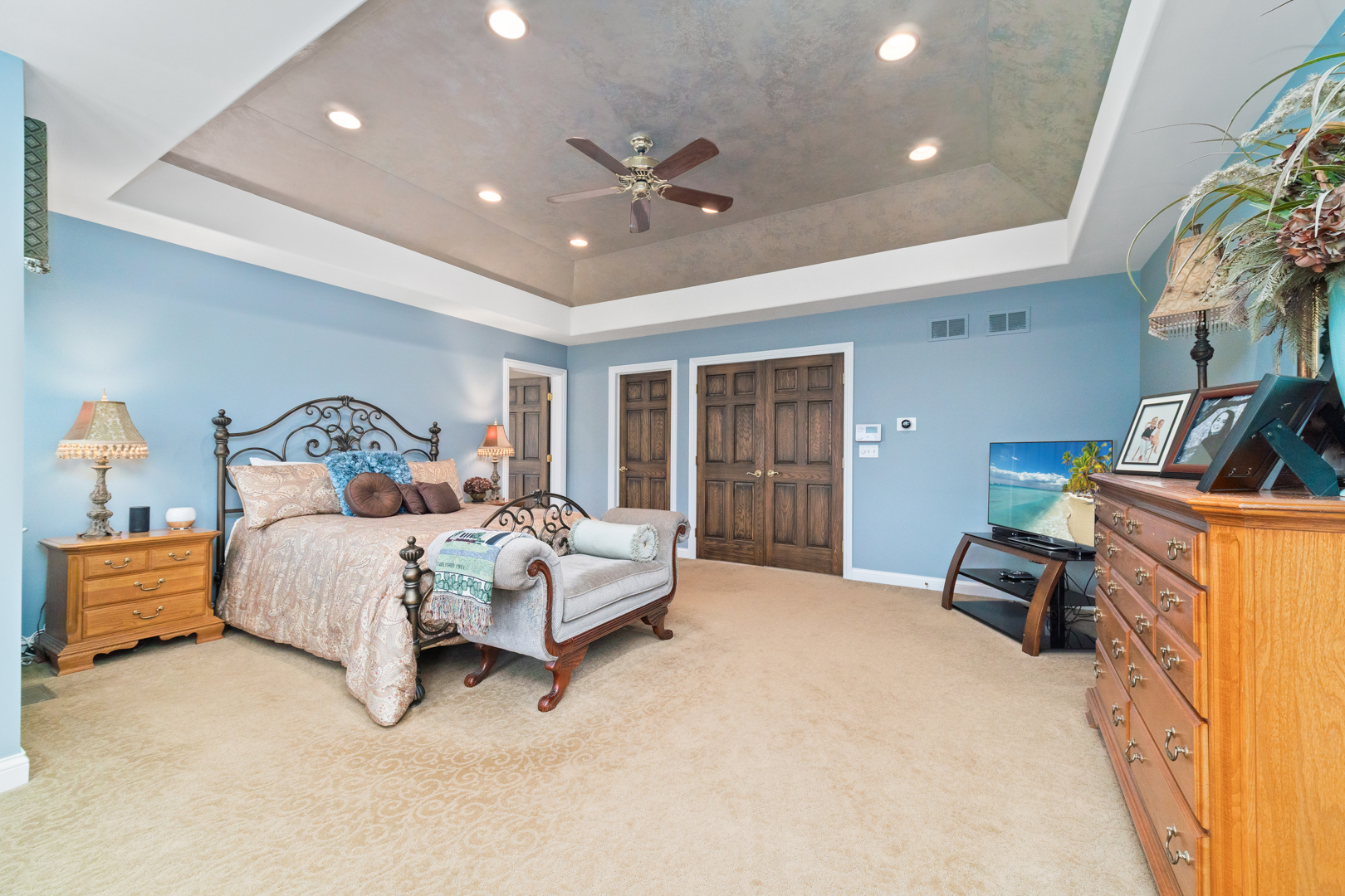 38W210 Henricksen Road St. Charles, IL 60175 - Photo 15 of 28