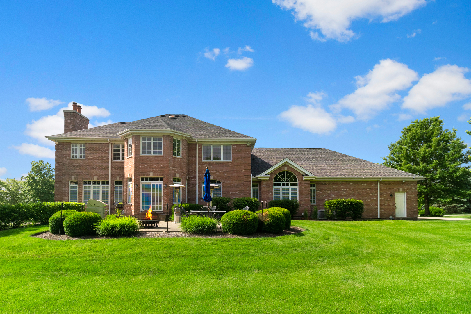 38W210 Henricksen Road St. Charles, IL 60175 - Photo 27 of 28