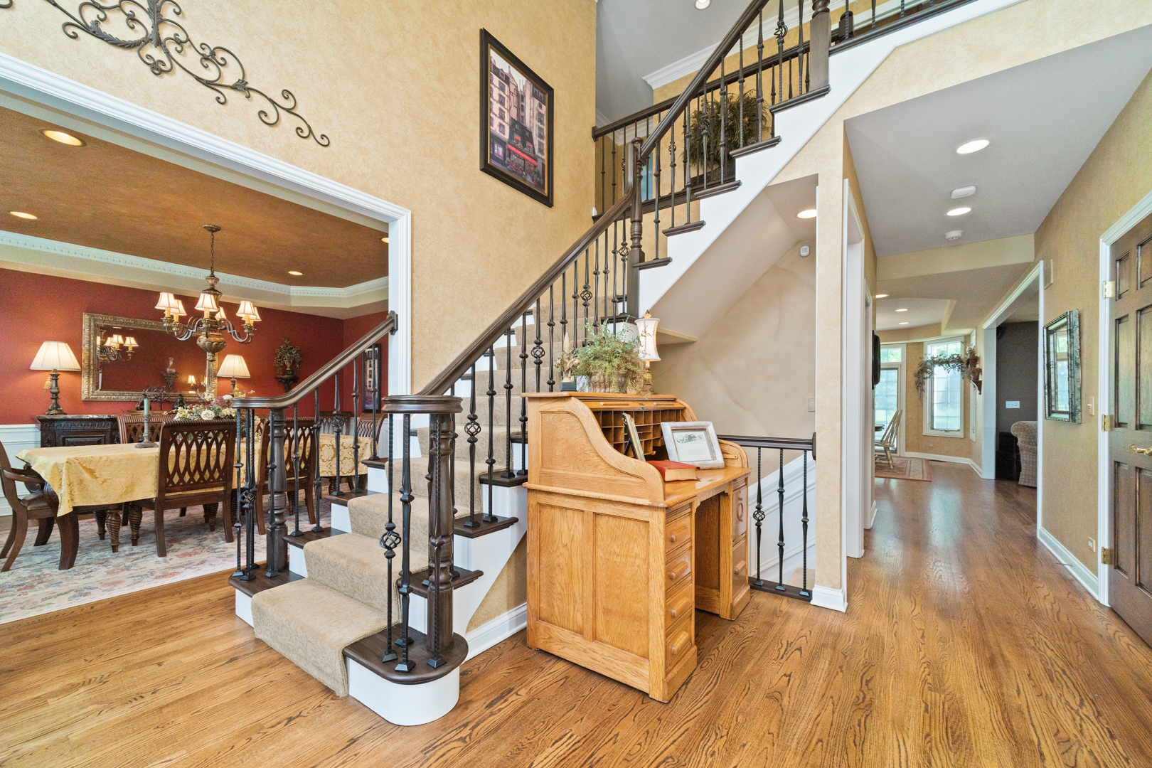 38W210 Henricksen Road St. Charles, IL 60175 - Photo 3 of 28