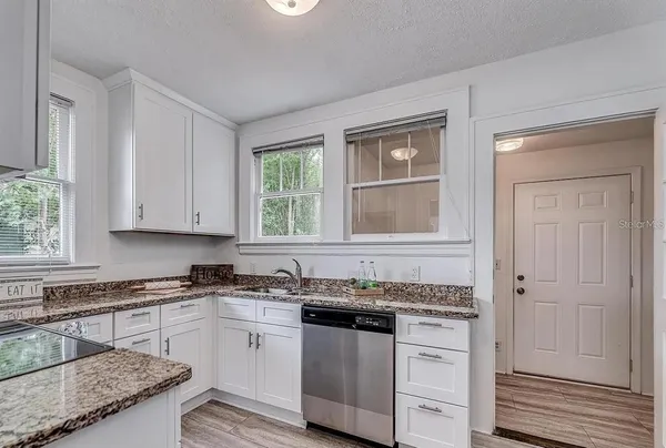 $299,999 | 1444 Wolfe Street, Jacksonville, FL 32205