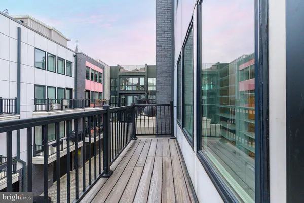 $6,950 | 608 North 3rd Street, Philadelphia, PA 19123