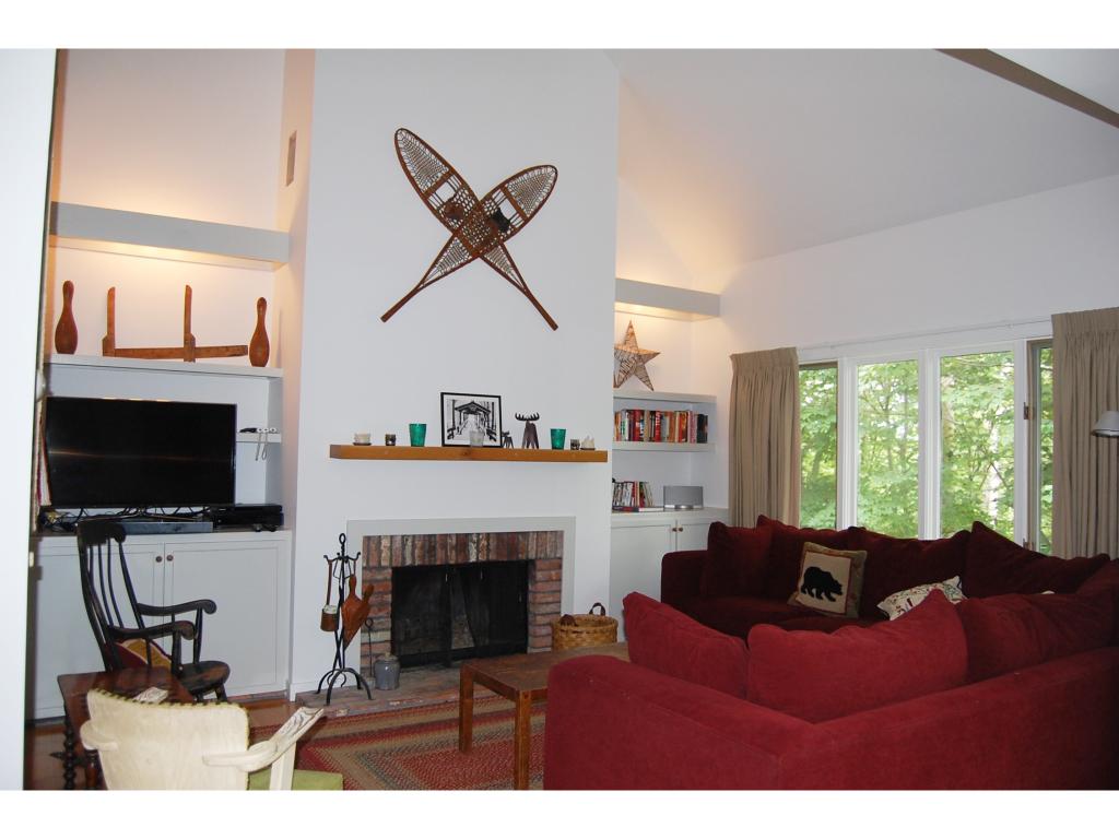 17 Castlerock Road, Unit 17 Warren, VT 05674 - Photo 3 of 22