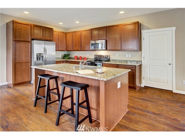 5458 Timber Ridge Drive, Unit 5096 Mount Vernon, WA 98273 - Photo 4 of 19 Gallery Image 4