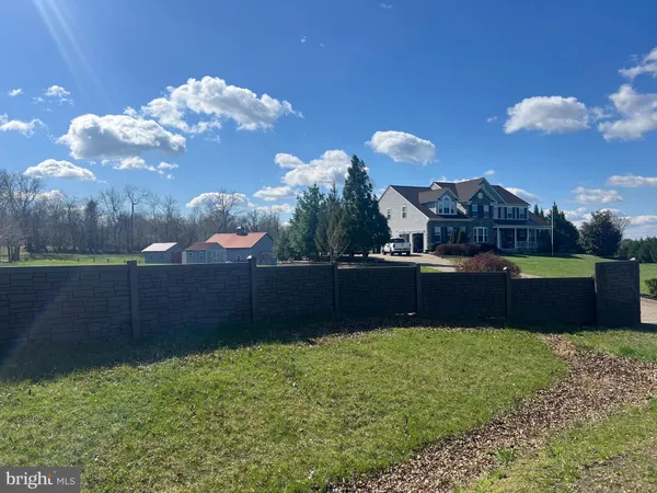 $1,349,000 | 11950 Stonehouse View Court, Lovettsville, VA 20180