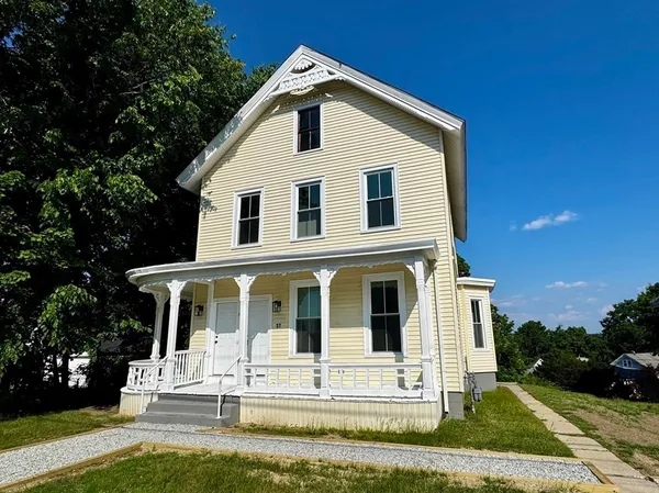$524,900 | 37 Oakes Avenue, Southbridge, MA 01550