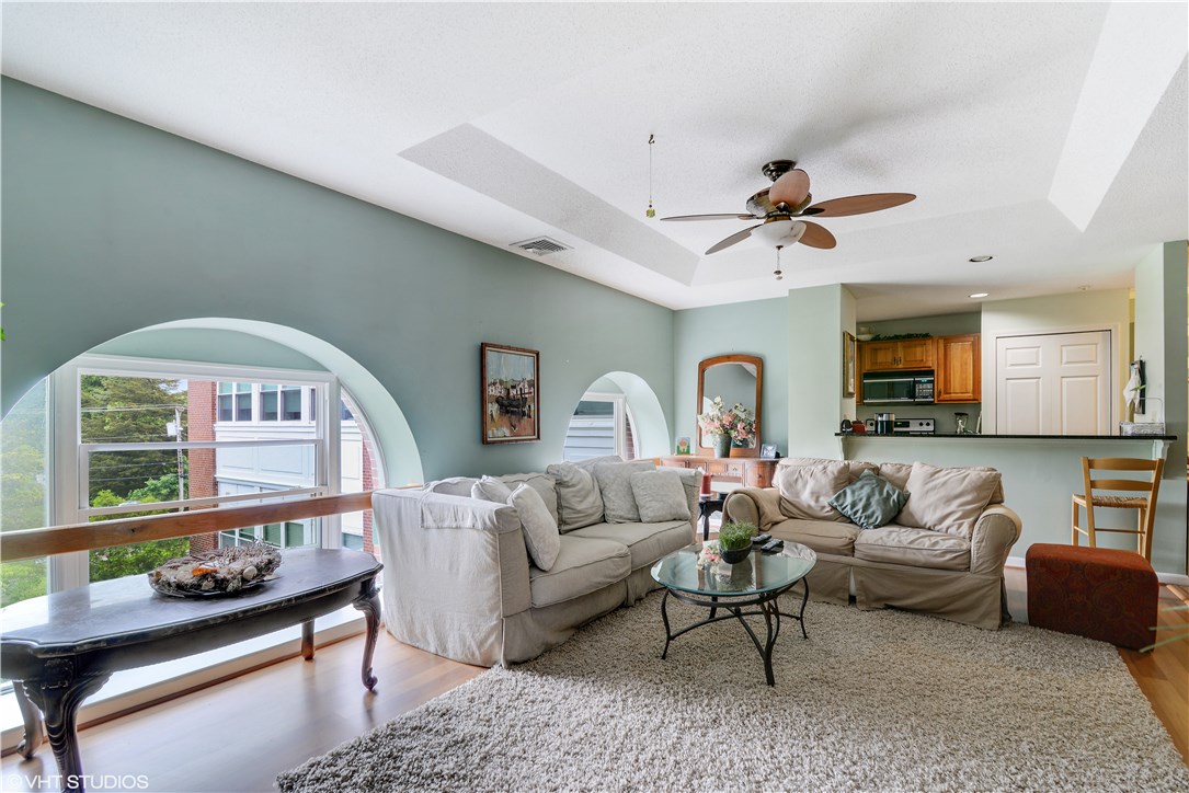140 High Street, Unit 303 Westerly, RI 02891 - Photo 3 of 13 Gallery Image 3