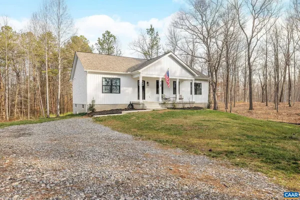 $475,000 | 1229 Peach Grove Road, Louisa, VA 23093