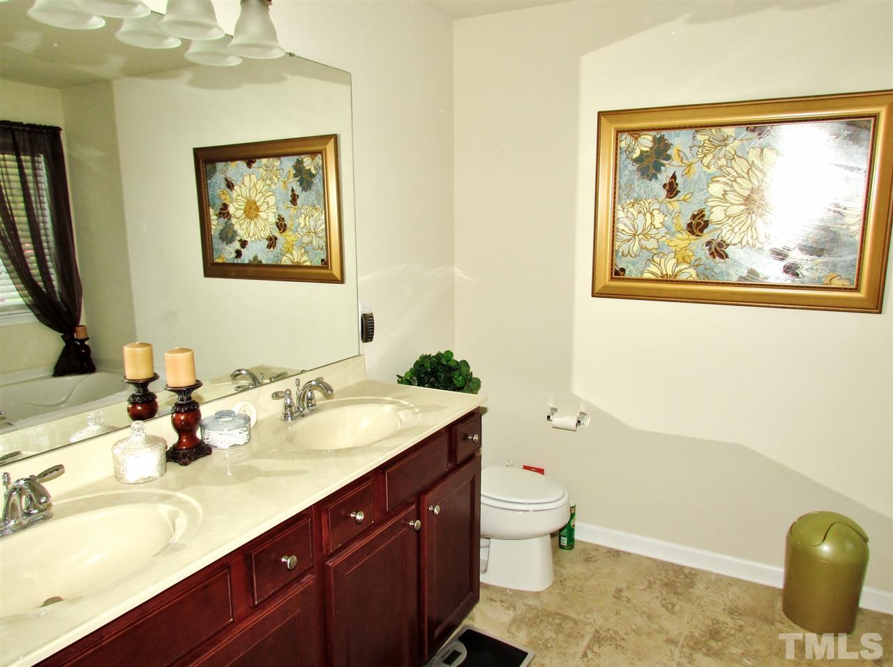 5325 Heather Ridge Lane Raleigh, NC 27610 - Photo 18 of 25 Gallery Image 18