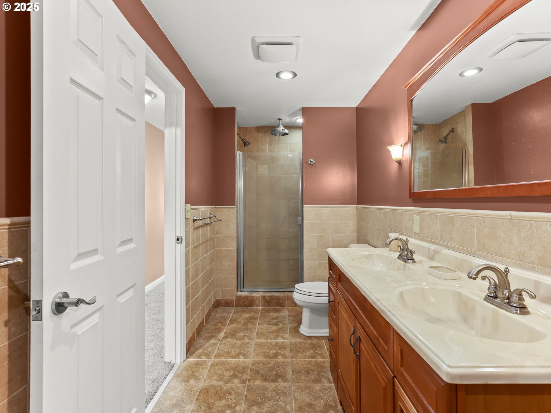 52407 Northeast 14th Scappoose, OR 97056 - Photo 22 of 46 a bathroom with a sink and a mirror