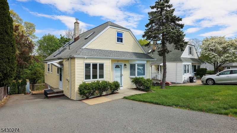 34 Arch Street Butler, NJ 07405 - Photo 2 of 30