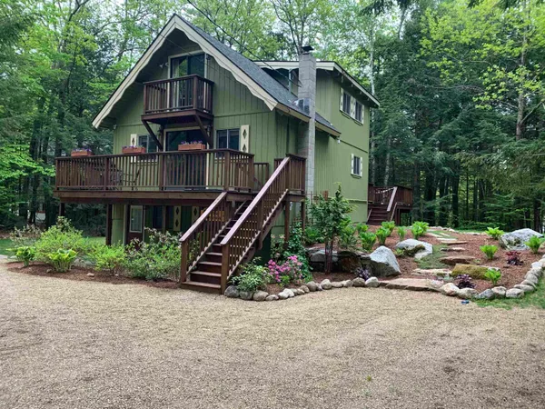 $585,000 | 66 St Gallen Street, Moultonborough, NH 03254