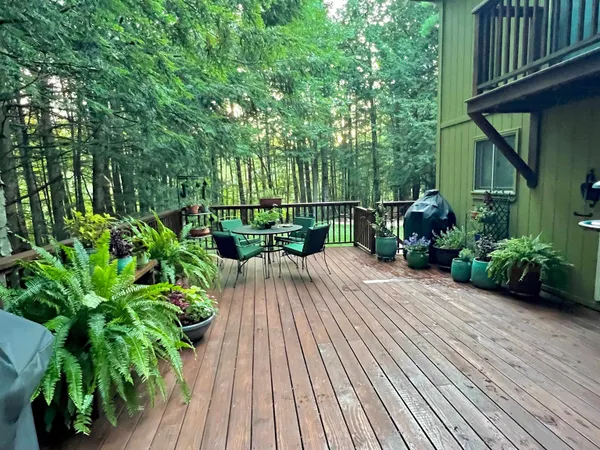 $585,000 | 66 St Gallen Street, Moultonborough, NH 03254