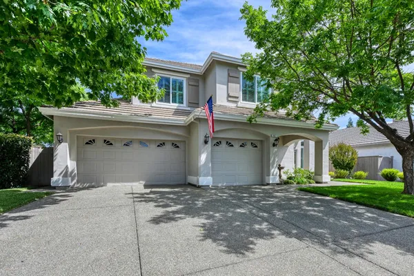 $1,099,800 | 2007 Blackheath Lane, Roseville, CA 95678