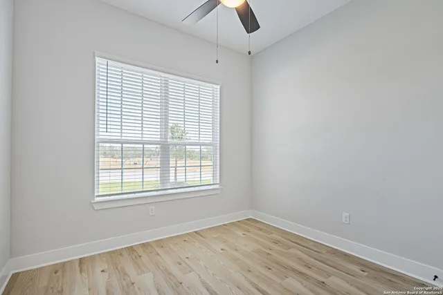 $569,900 | 321 Lawrence Drive, Castroville, TX 78009