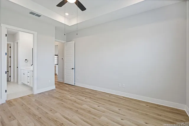 $569,900 | 321 Lawrence Drive, Castroville, TX 78009