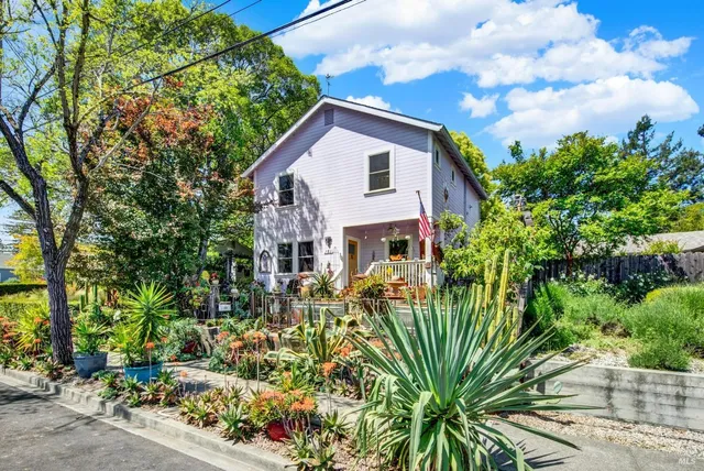 $1,395,000 | 151 Randolph Street, Napa, CA 94559