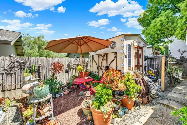 $1,395,000 | 151 Randolph Street, Napa, CA 94559