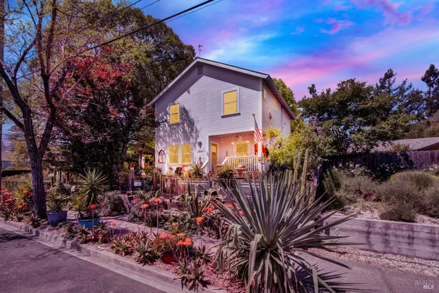 $1,395,000 | 151 Randolph Street, Napa, CA 94559