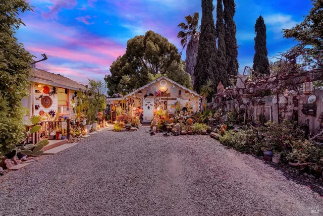 $1,395,000 | 151 Randolph Street, Napa, CA 94559