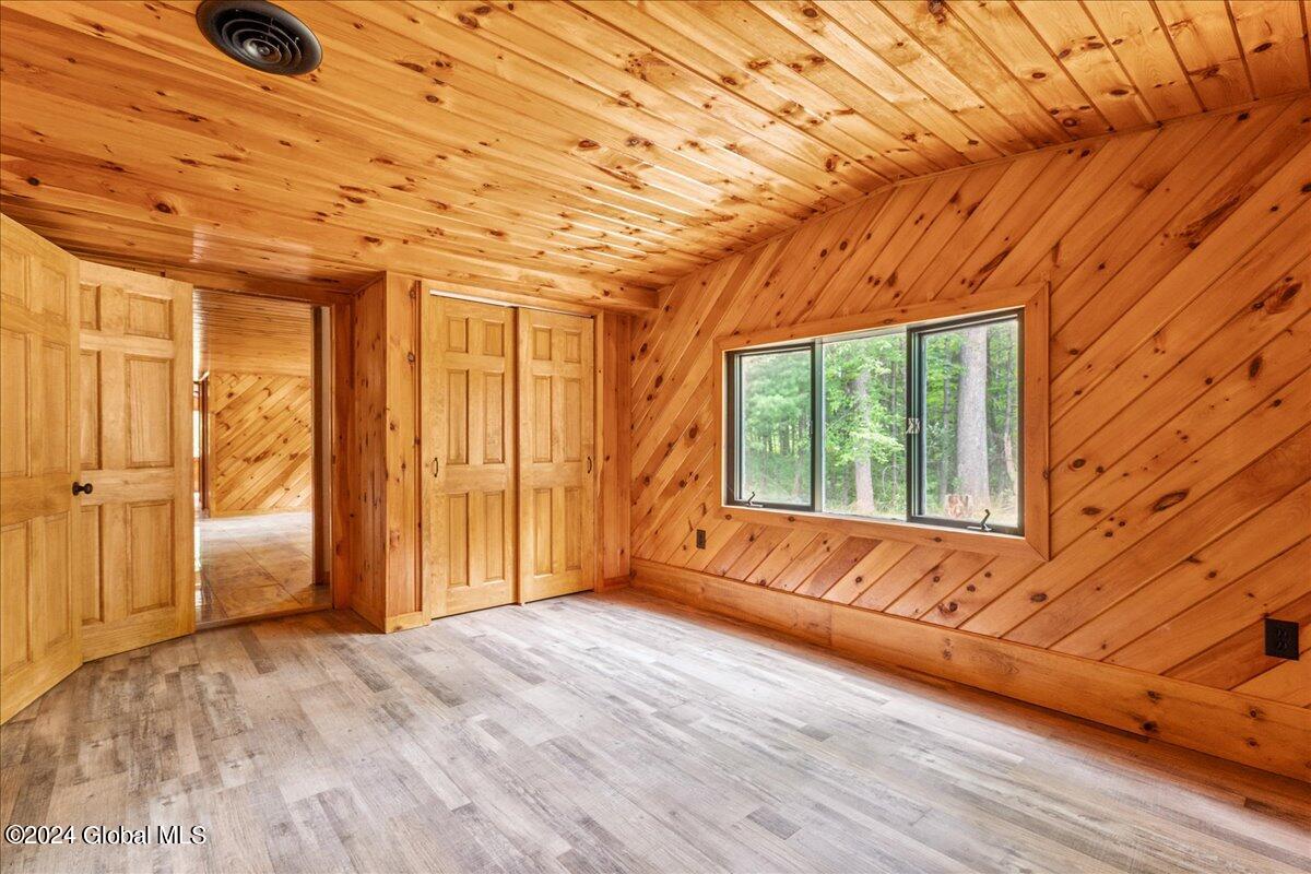 183 Louden Road Wilton, NY 12866 - Photo 24 of 59 07-183 LOUDON RD-15