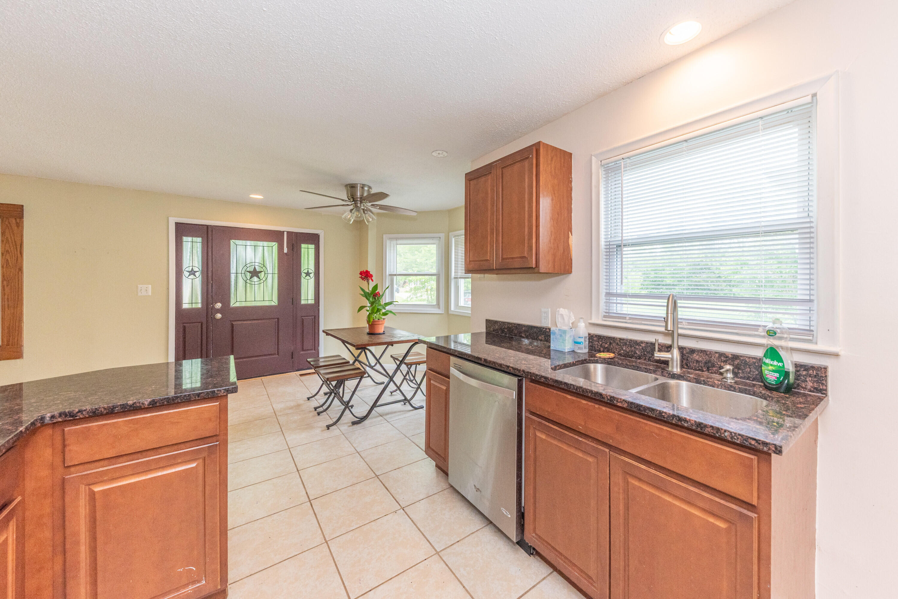 6637 Hitchingham Road Ypsilanti, MI 48197 - Photo 6 of 21 006_4