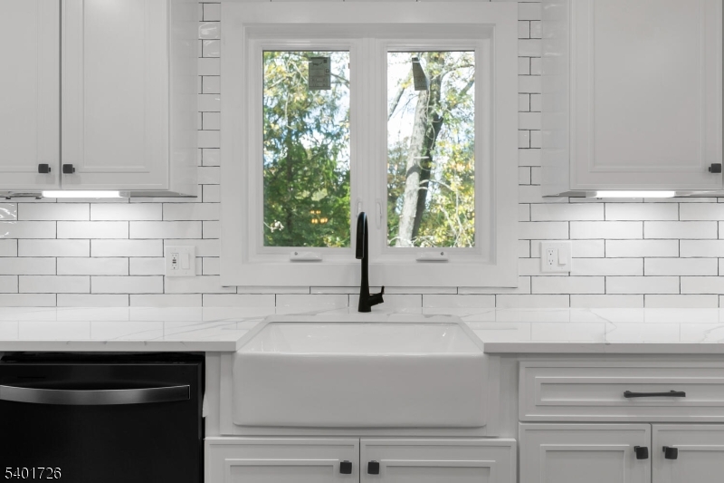 247 Lyons Road Bernards, NJ 07920 - Photo 18 of 48