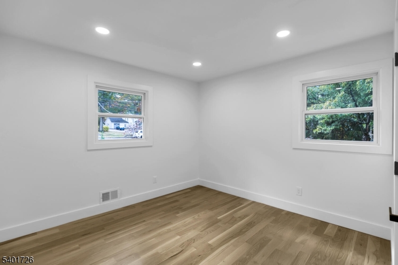 247 Lyons Road Bernards, NJ 07920 - Photo 31 of 48