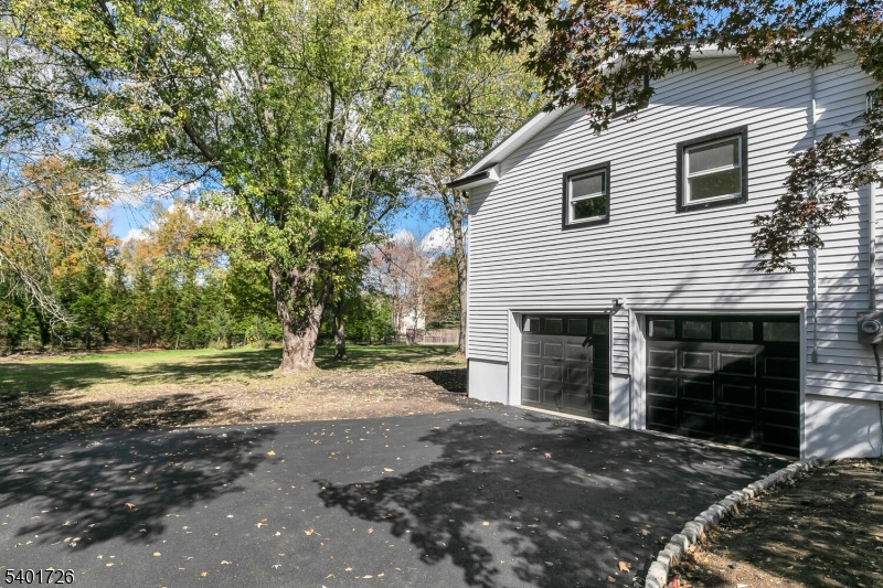 247 Lyons Road Bernards, NJ 07920 - Photo 39 of 48