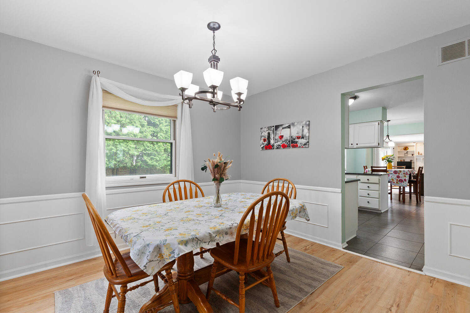 1302 North Freer Road Chelsea, MI 48118 - Photo 15 of 65 132 N Freer Rd - Chelsea - 1025
