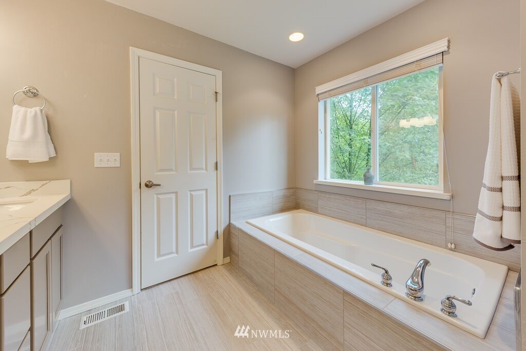 3818 161st Place Southeast Bothell, WA 98012 - Photo 20 of 24 Gallery Image 20