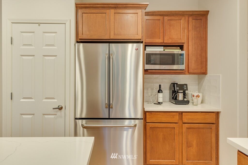 3818 161st Place Southeast Bothell, WA 98012 - Photo 8 of 24 Gallery Image 8
