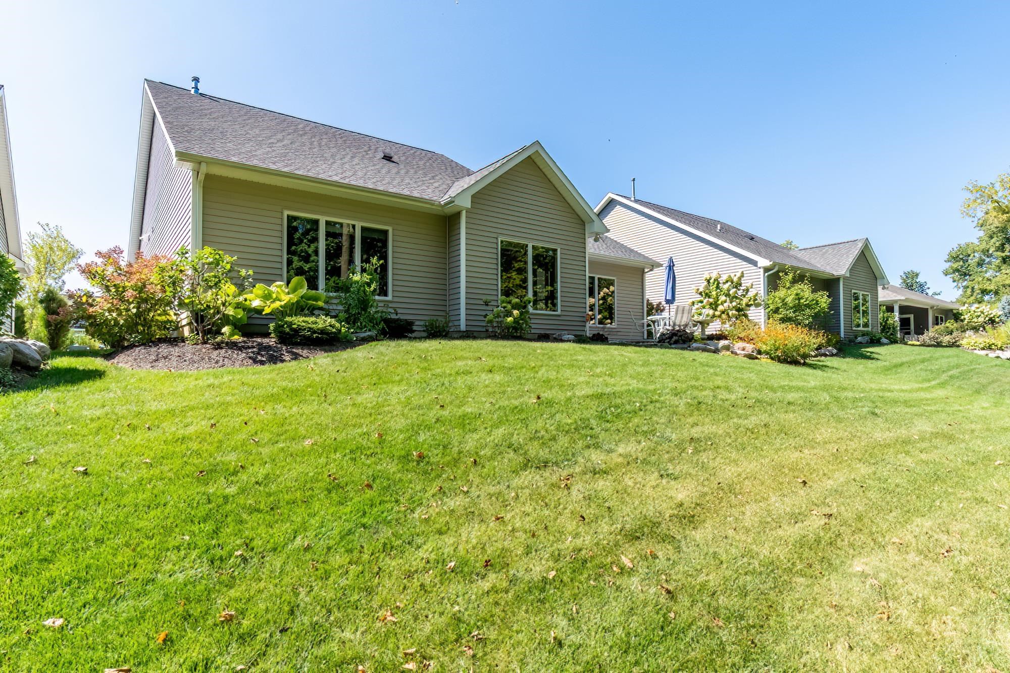 9804 Oak Trail Road Fort Wayne, IN 46825 - Photo 32 of 36