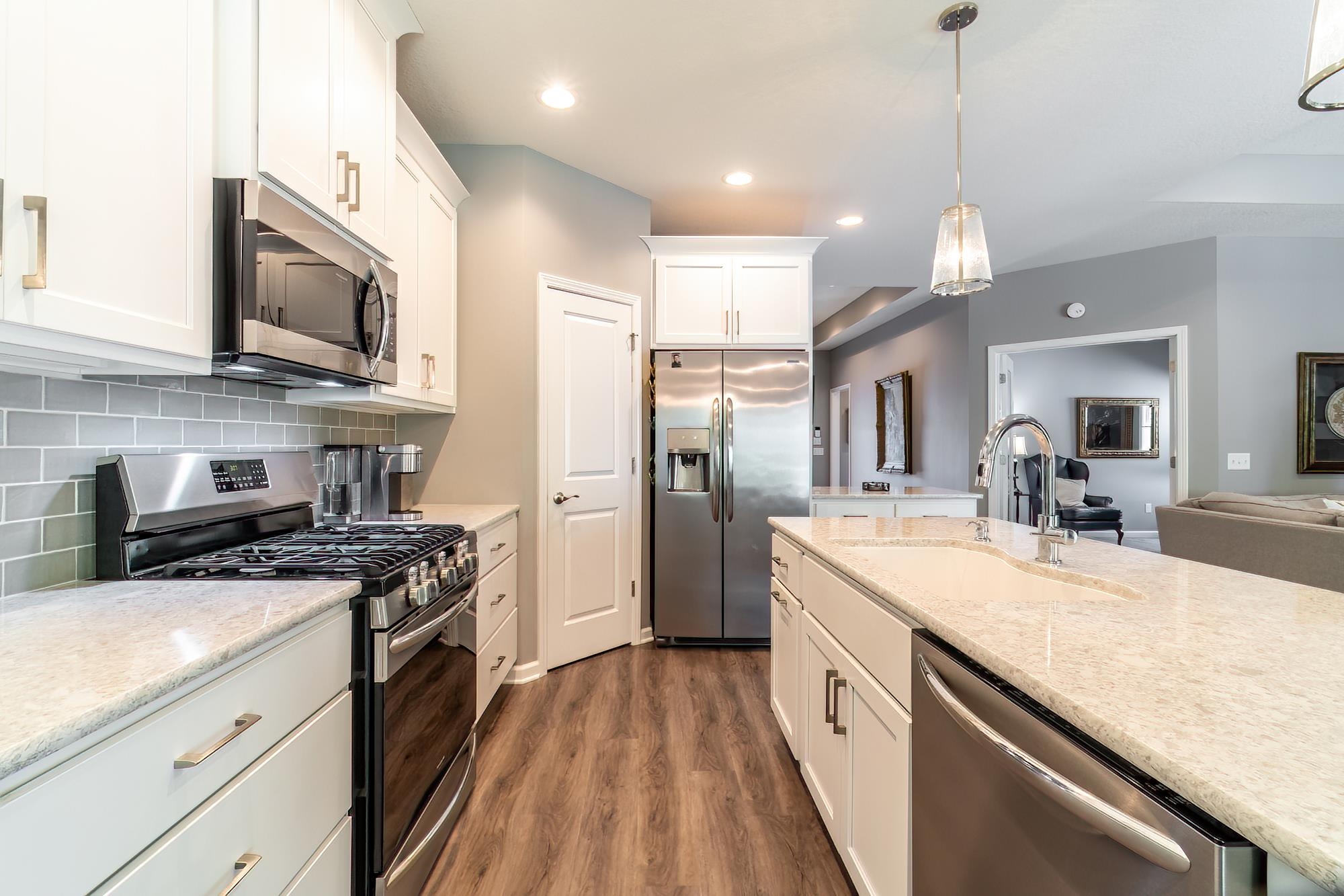 9804 Oak Trail Road Fort Wayne, IN 46825 - Photo 8 of 36