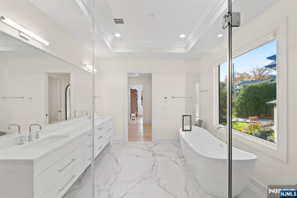 3 Mountain View Court Demarest, NJ 07627 - Photo 33 of 50