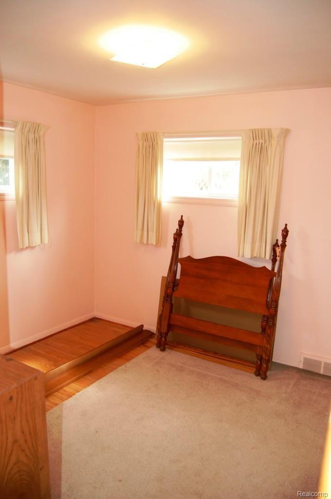 1404 North Main Street Rochester, MI 48307 - Photo 10 of 18 DSC_1027.jpg