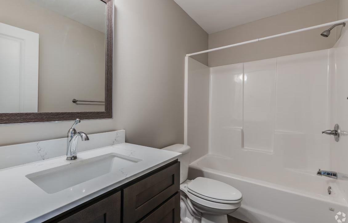 44 Mockingbird Drive Traverse City, MI 49685 - Photo 5 of 11