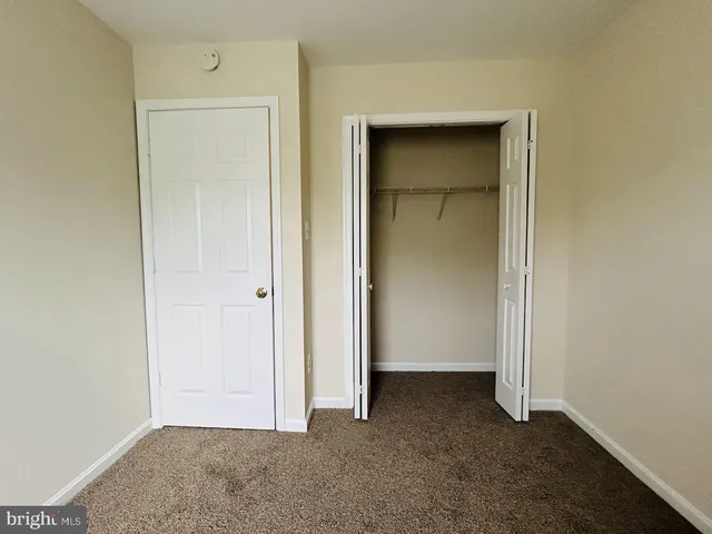 $2,650 | 20865 Sandstone Square, Sterling, VA 20165