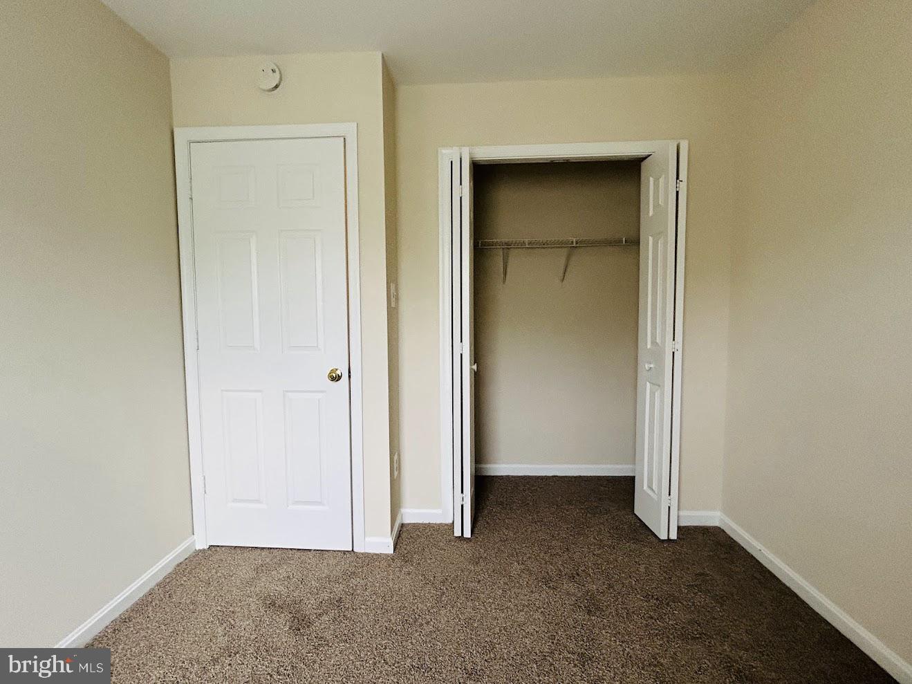 20865 Sandstone Square Sterling, VA 20165 - Photo 21 of 32