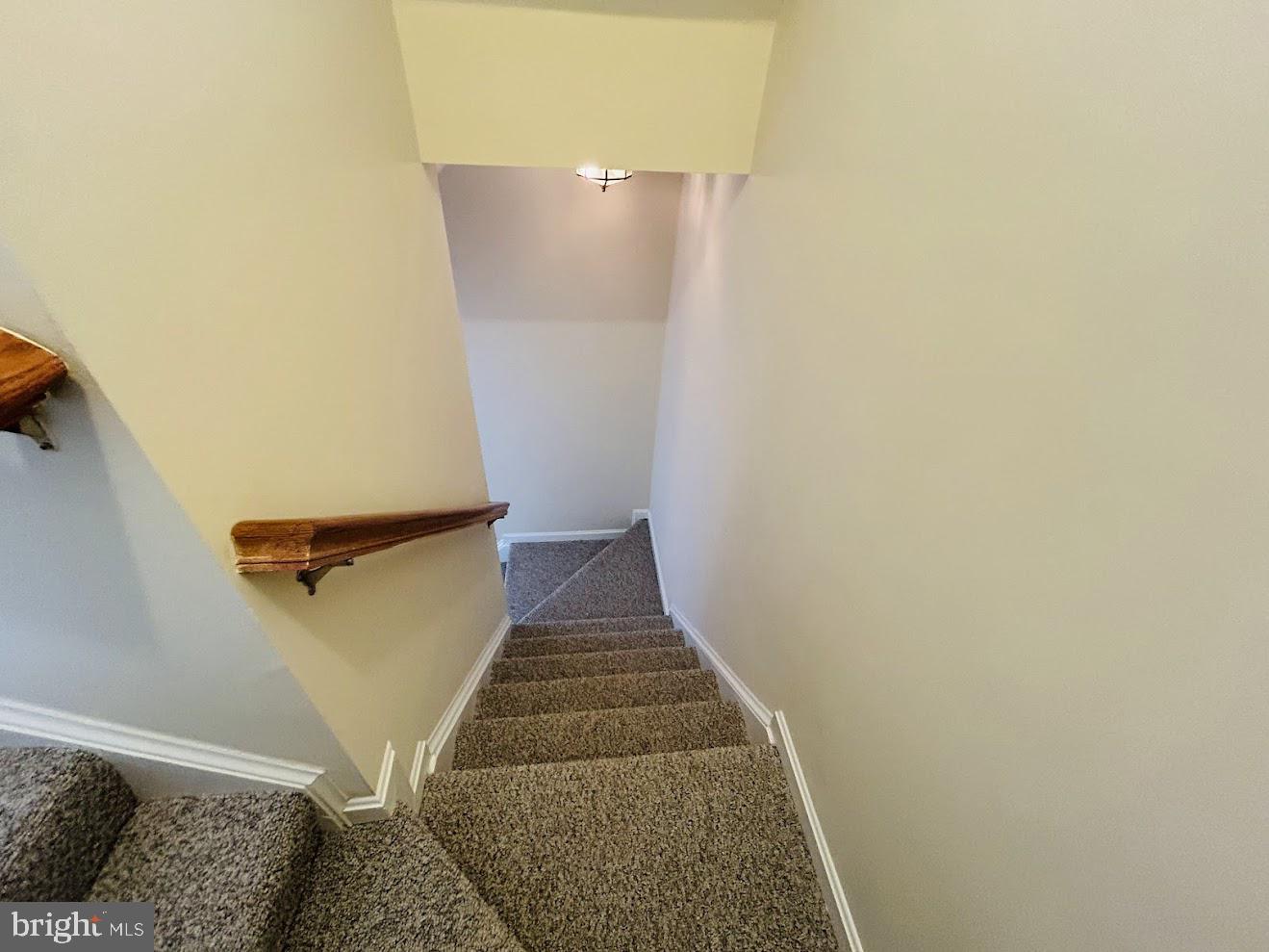 20865 Sandstone Square Sterling, VA 20165 - Photo 26 of 32