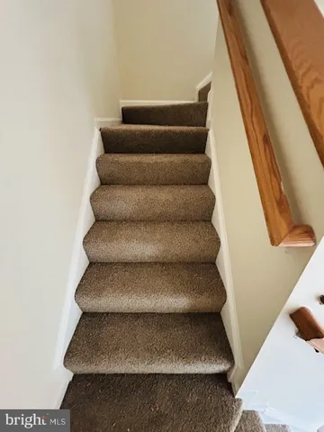 $2,650 | 20865 Sandstone Square, Sterling, VA 20165