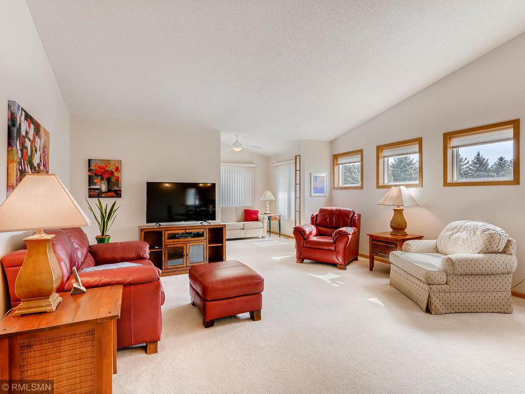 515 Buffalo Run Road Buffalo, MN 55313 - Photo 1 of 29 Gallery Image 1