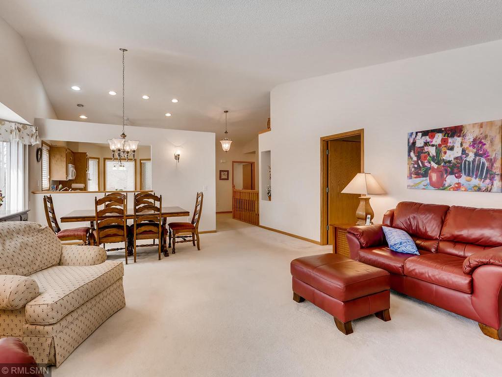 515 Buffalo Run Road Buffalo, MN 55313 - Photo 2 of 29 Gallery Image 2