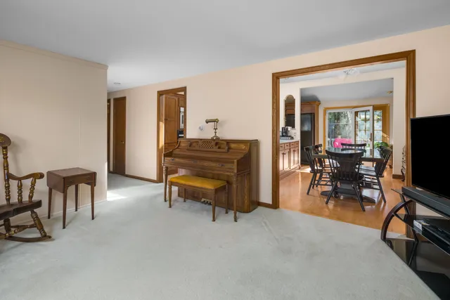 $599,999 | 31 Clay Hill Road, York, ME 03902